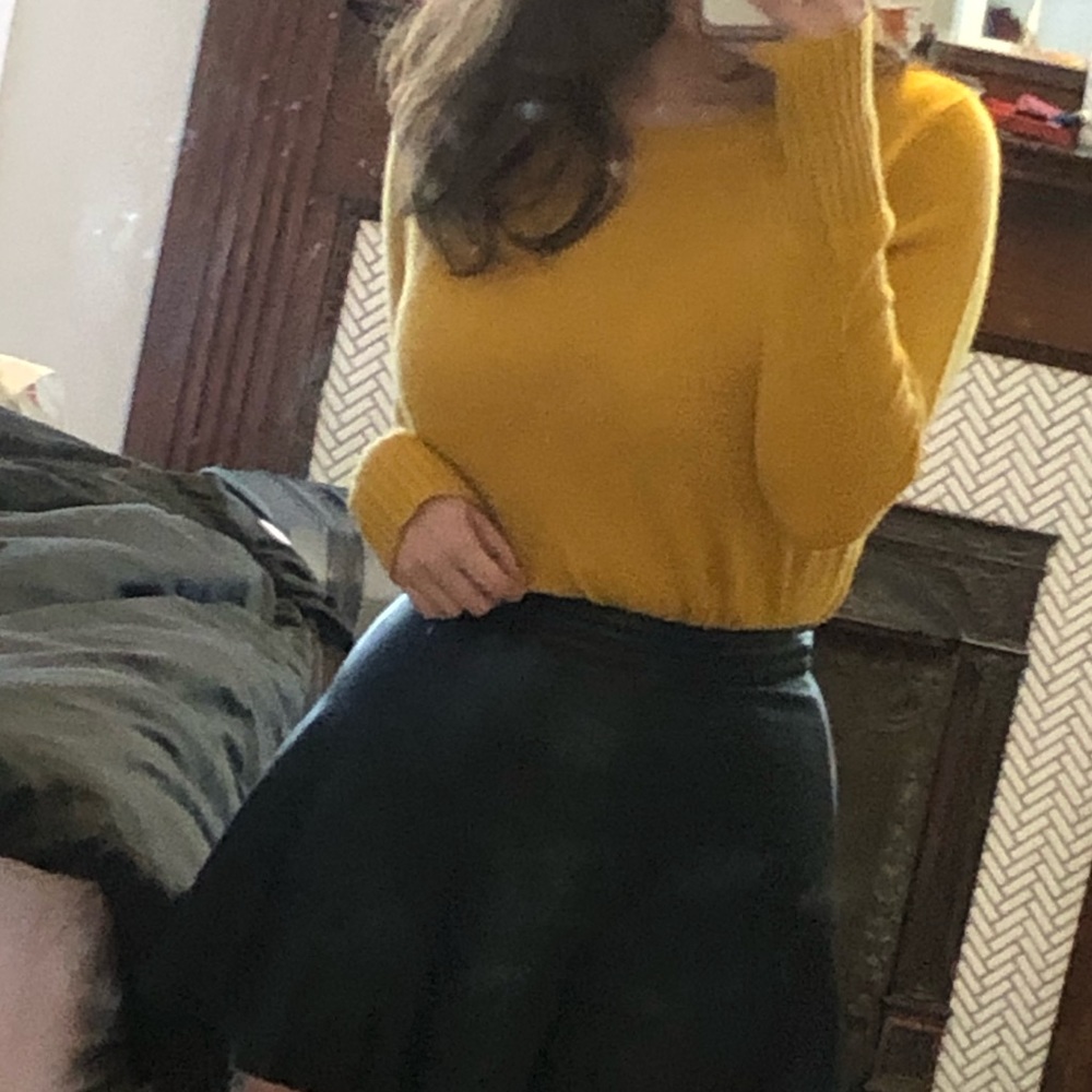 H&M mustard yellow knit sweater, size S
